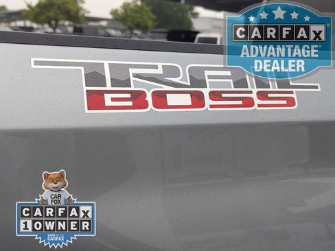 Used 2025 Chevrolet Silverado 1500 LT Trail Boss w/ Convenience Package II AWD/4WD image 35