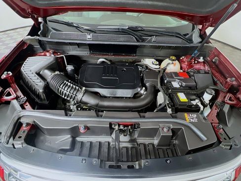 Used 2023 GMC Acadia SLT image 31