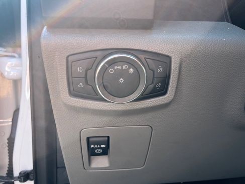 Used 2018 Ford F150 XL w/ Equipment Group 101A Mid AWD/4WD image 24