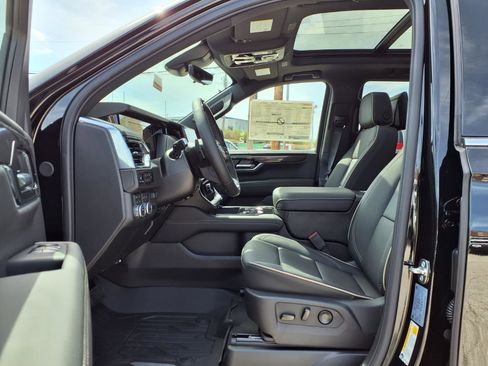 New 2026 GMC Yukon Elevation image 18