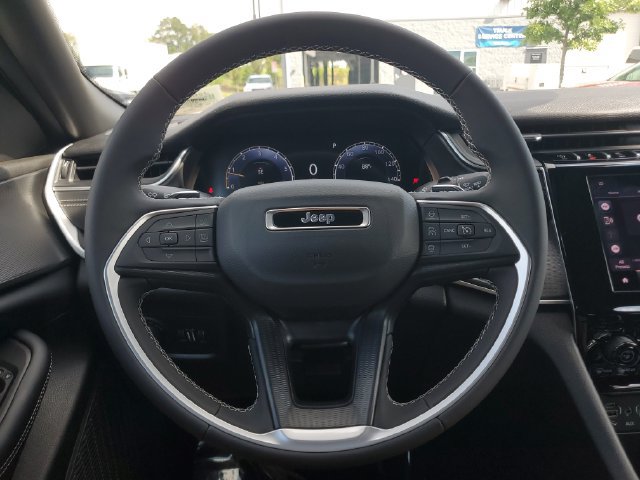 New 2026 Jeep Grand Cherokee Laredo AWD/4WD image 23