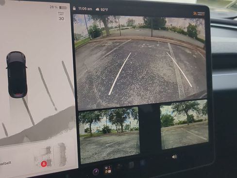 Used 2024 Tesla Model 3 Standard Range RWD image 28