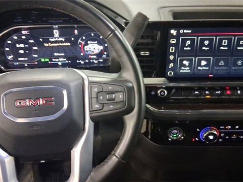 Used 2024 GMC Sierra 1500 SLE image 12