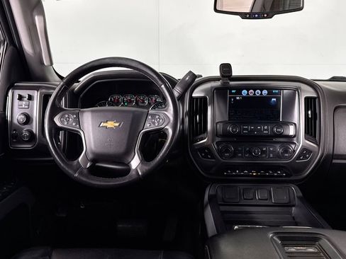 Used 2017 Chevrolet Silverado 1500 LTZ Z71 w/ LTZ Plus Package AWD/4WD image 11