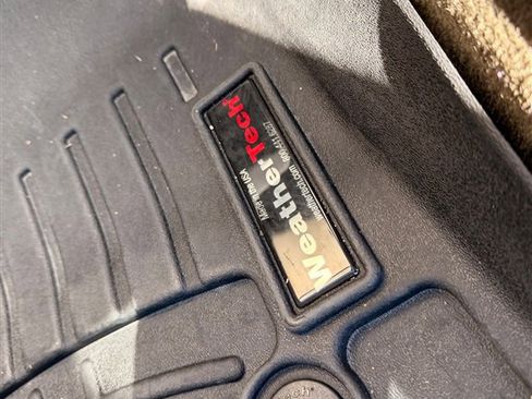 Used 2019 Lincoln Nautilus Reserve image 24