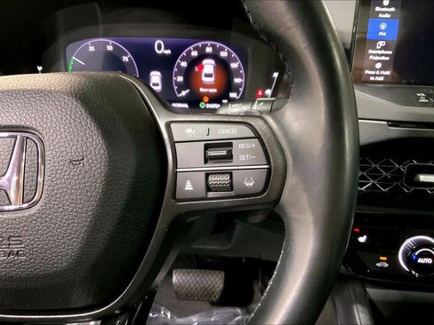 Used 2024 Honda Accord EX-L image 25