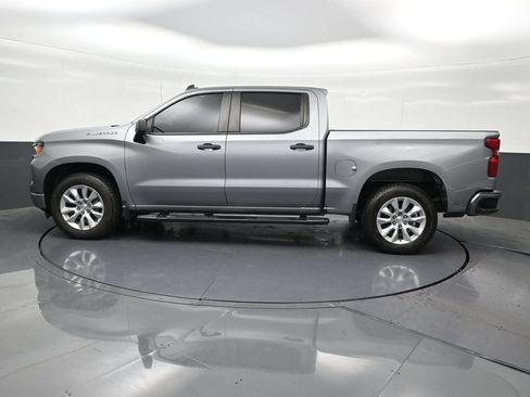 Used 2023 Chevrolet Silverado 1500 Custom RWD image 2