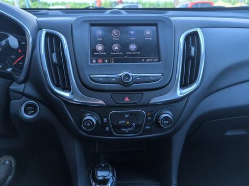 Used 2020 Chevrolet Equinox LT FWD image 22