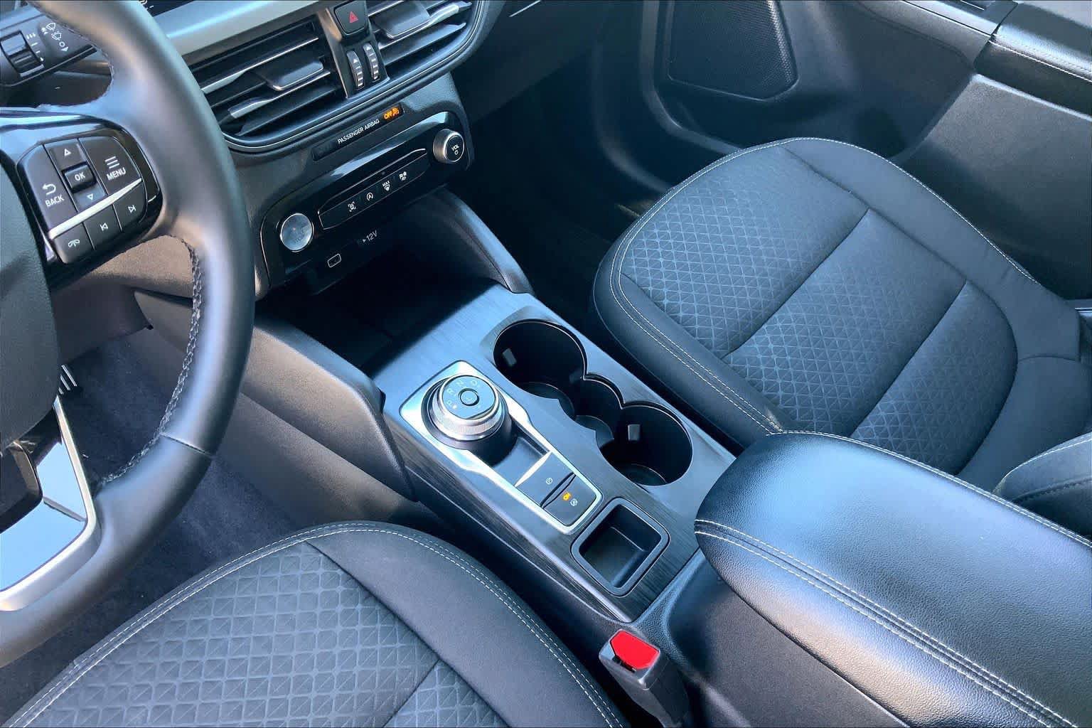 Used 2024 Ford Escape Active w/ Tech Pack #1 FWD image 17