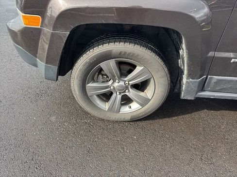 Used 2014 Jeep Patriot High Altitude image 14