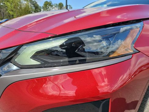 New 2026 Nissan Altima 2.5 SV w/ SV Premium Package FWD image 34