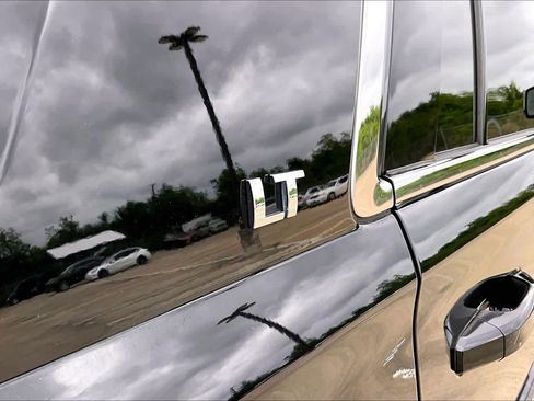 Used 2015 Chevrolet Tahoe LT w/ Texas Edition image 10