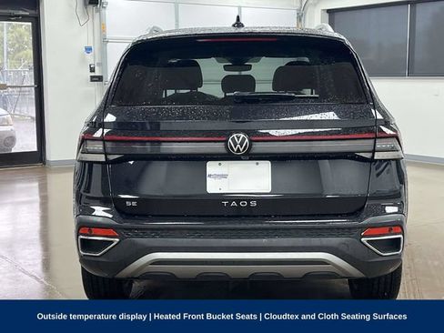 Used 2025 Volkswagen Taos SE FWD image 6