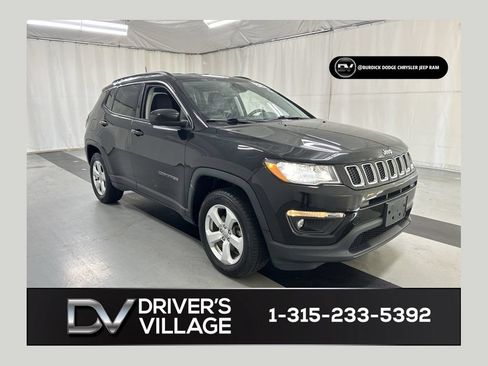 Used 2020 Jeep Compass Latitude w/ Popular Equipment Group AWD/4WD image 1