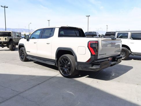 New 2026 GMC Sierra EV Elevation w/ Premium Package AWD/4WD image 4