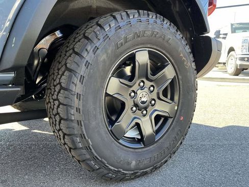 New 2025 Ford Bronco Big Bend w/ Black Diamond Package AWD/4WD image 9