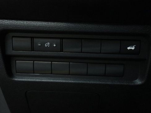 Used 2022 Mitsubishi Outlander SE FWD image 9