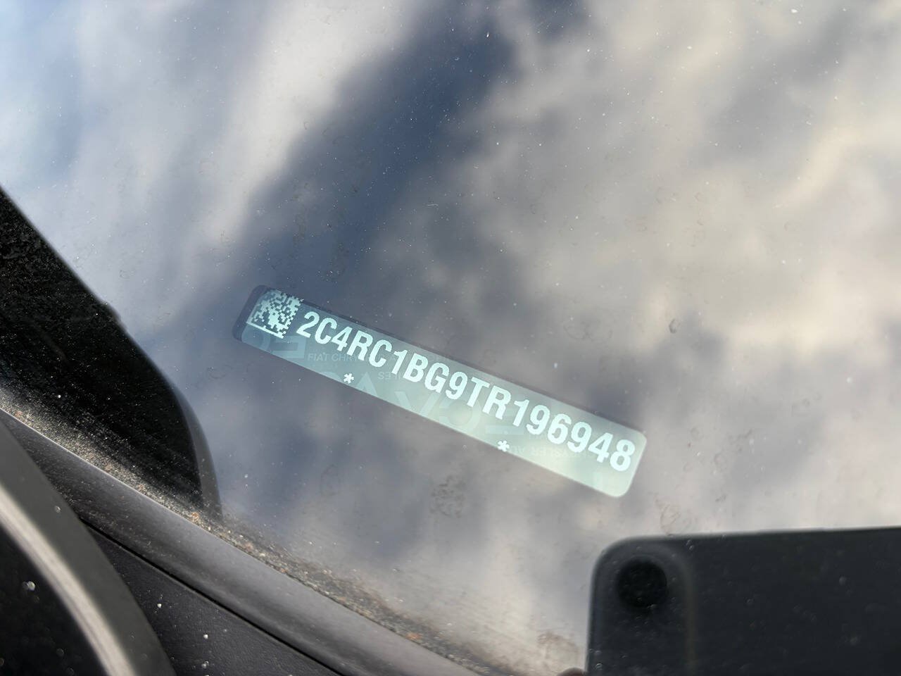Used 2026 Chrysler Pacifica Select FWD image 18