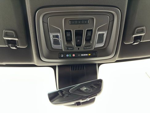 Used 2023 GMC Sierra 1500 Denali w/ Denali Reserve Package image 44