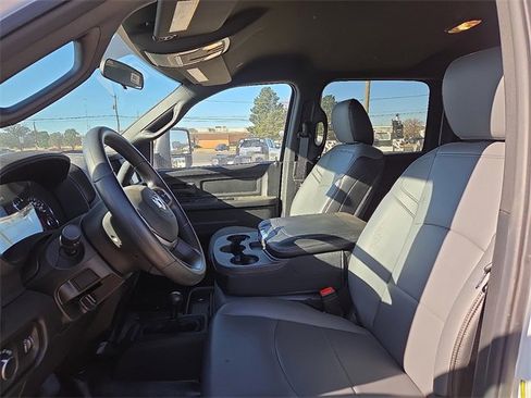 New 2024 RAM 5500 Tradesman image 19