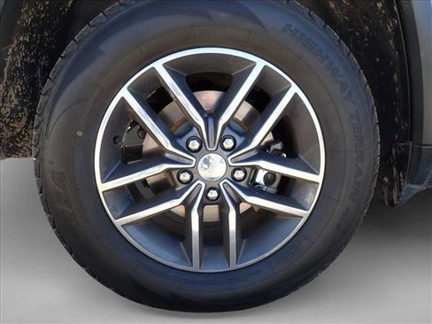 Used 2018 Jeep Grand Cherokee Limited w/ Luxury Group II image 7