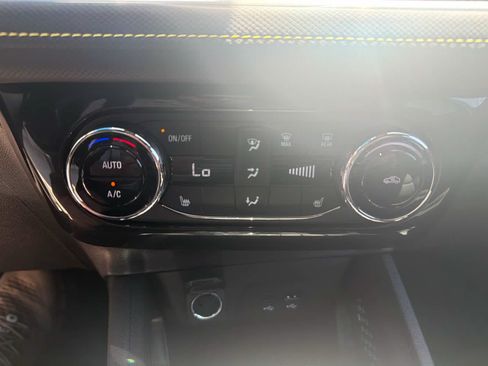 New 2026 Chevrolet TrailBlazer ACTIV w/ Convenience Package FWD image 20