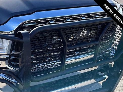 Used 2019 RAM 3500 Limited image 33