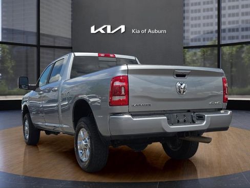Used 2024 RAM 2500 Laramie AWD/4WD image 17