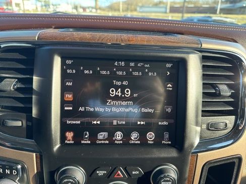 Used 2015 RAM 1500 Laramie Longhorn w/ Convenience Group image 18