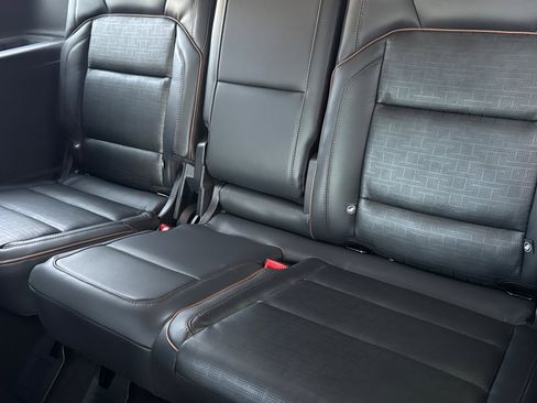 New 2025 Lincoln Navigator Black Label image 14