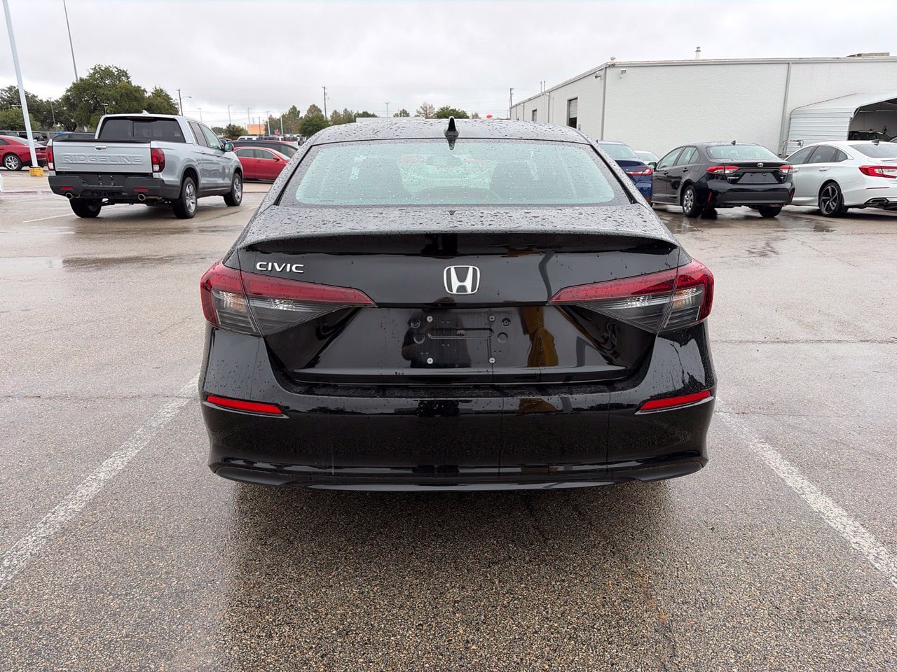 Used 2025 Honda Civic LX image 5