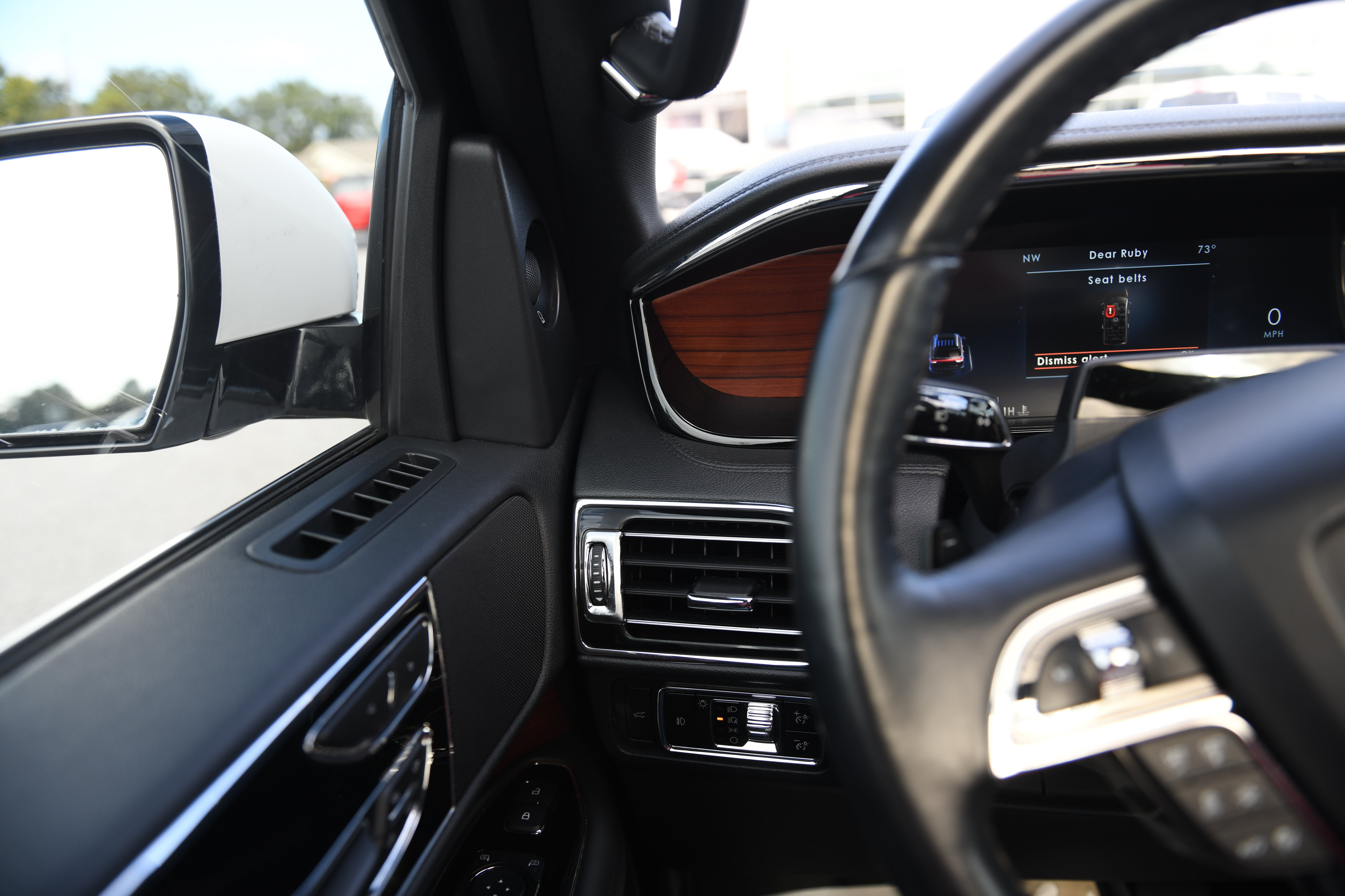 Used 2023 Lincoln Navigator Reserve w/ Monochromatic Package RWD image 35