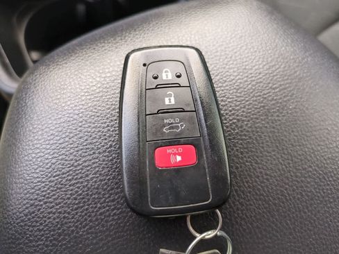 Certified 2023 Toyota RAV4 XLE w/ Convenience Package AWD/4WD image 27