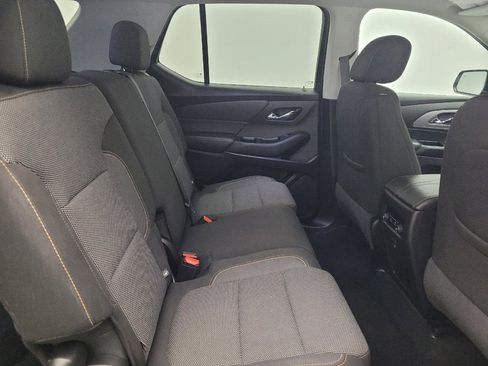 Used 2019 Chevrolet Traverse LT FWD image 19