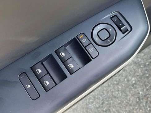 New 2025 Kia K4 GT-Line Turbo image 18