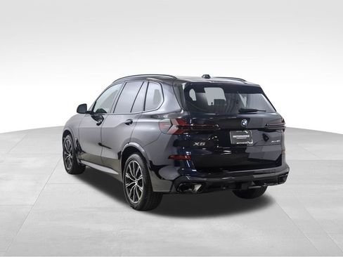 New 2026 BMW X5 xDrive40i w/ M Sport Package image 3