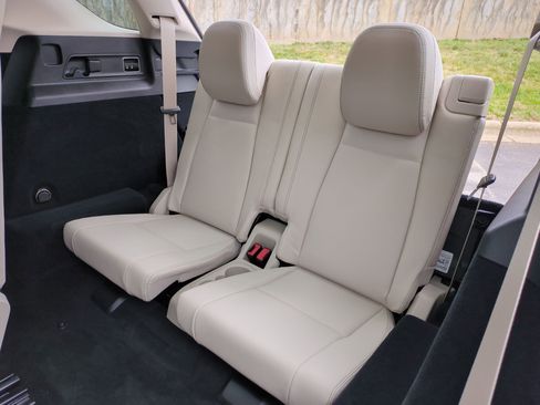 Certified 2025 Mercedes-Benz GLE 350 4MATIC image 33