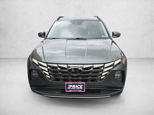 Used 2022 Hyundai Tucson Limited AWD/4WD image 2