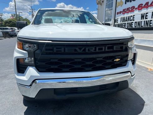 Used 2022 Chevrolet Silverado 1500 W/T image 3