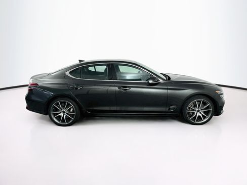 Used 2026 Genesis G70 2.5T RWD image 10