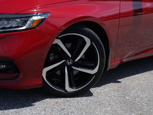 Used 2020 Honda Accord Sport image 14