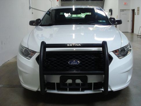 Used 2016 Ford Taurus Police Interceptor AWD w/ Ready For The Road Package image 21