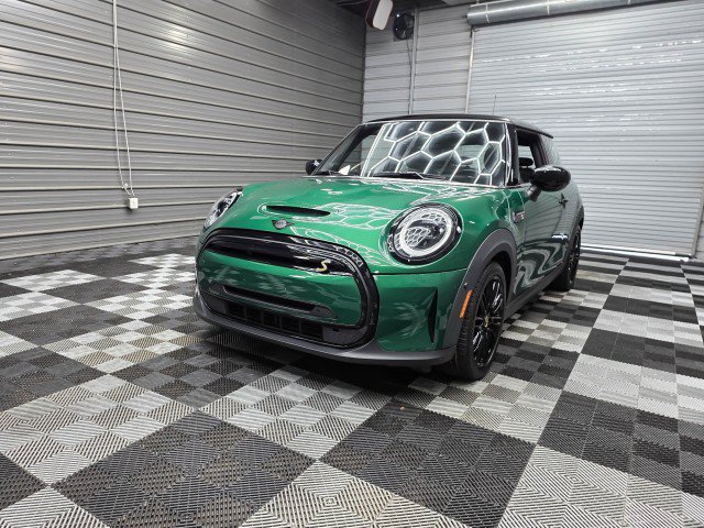 Used 2022 MINI Cooper SE FWD image 1