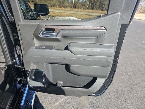 New 2026 GMC Sierra 1500 SLT w/ SLT Premium Plus Package image 26