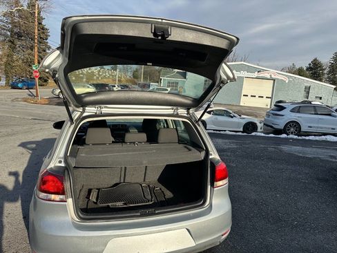 Used 2011 Volkswagen Golf 2.5L PZEV 4dr Hatchback image 27