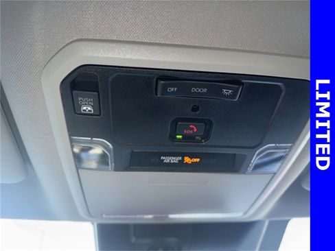 Used 2023 Toyota Tundra Limited image 23