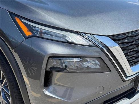 Used 2023 Nissan Rogue S AWD/4WD image 4