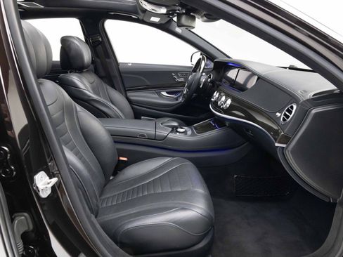 Used 2014 Mercedes-Benz S 550 Sedan image 30