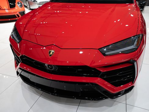 Used 2022 Lamborghini Urus AWD/4WD image 52