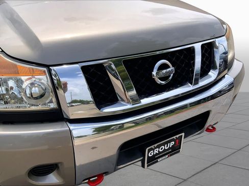 Used 2008 Nissan Titan LE RWD image 28